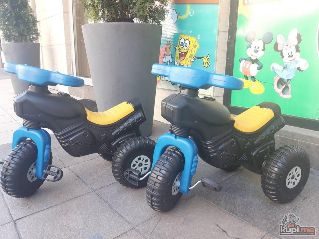 Odlicni motori na pedale